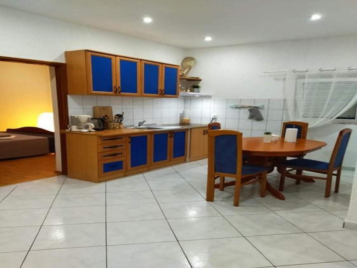 Apartment Barbara Vir Exterior photo